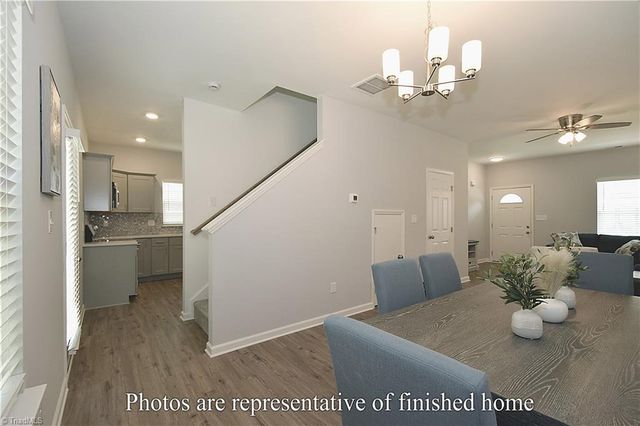 3433 Littlefield Way, Greensboro, NC 27405