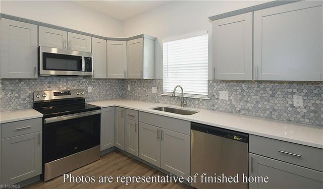 3433 Littlefield Way, Greensboro, NC 27405