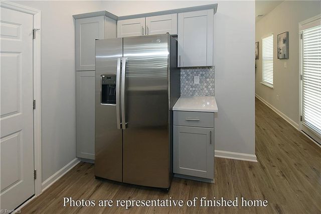 3433 Littlefield Way, Greensboro, NC 27405