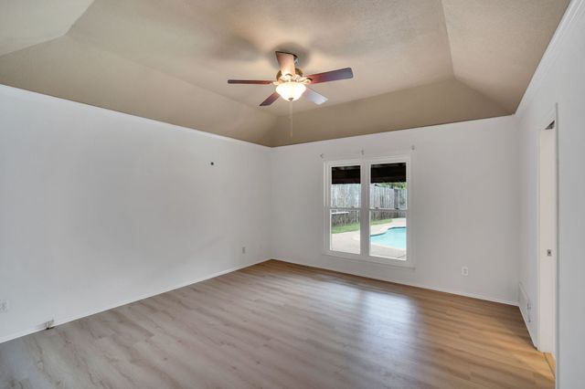 1311 Cindy Court, Cleburne, TX 76033