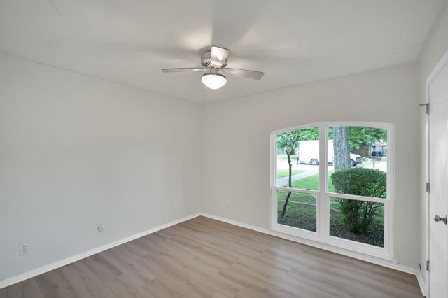 1311 Cindy Court, Cleburne, TX 76033