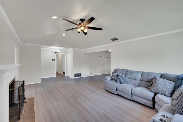 1311 Cindy Court, Cleburne, TX 76033