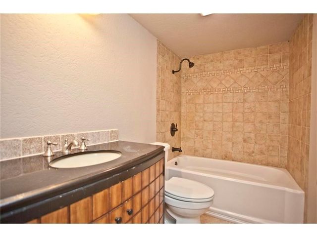 14 Shakespeare Drive, Bella Vista, AR 72714