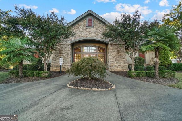 1938 Dilcrest Drive, Duluth, GA 30096