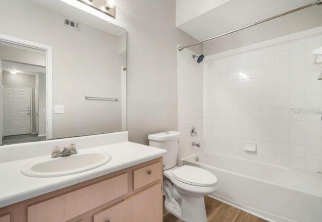 13015 SANCTUARY COVE DR 204, Temple Terrace, FL 33637