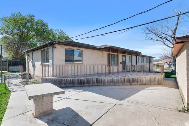 3215 S 2100 ST, Millcreek, UT 84109