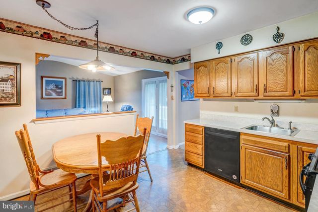 111 W HOLLY LN, Little Egg Harbor Twp, NJ 08087