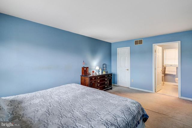 111 W HOLLY LN, Little Egg Harbor Twp, NJ 08087