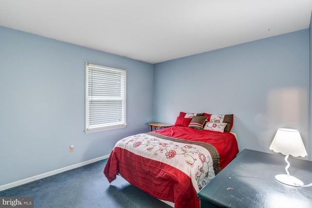 111 W HOLLY LN, Little Egg Harbor Twp, NJ 08087