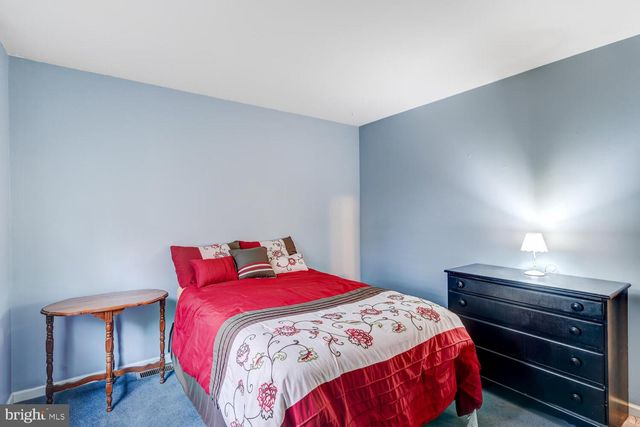 111 W HOLLY LN, Little Egg Harbor Twp, NJ 08087