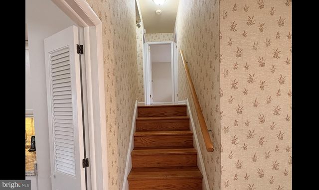 12 WINDING WAY, Mount Holly, NJ 08060