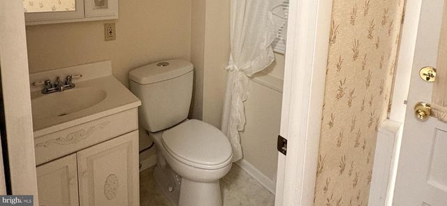 12 WINDING WAY, Mount Holly, NJ 08060