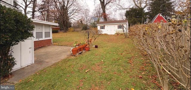 12 WINDING WAY, Mount Holly, NJ 08060