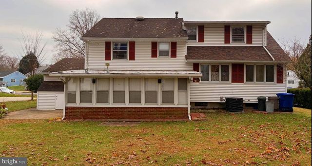 12 WINDING WAY, Mount Holly, NJ 08060