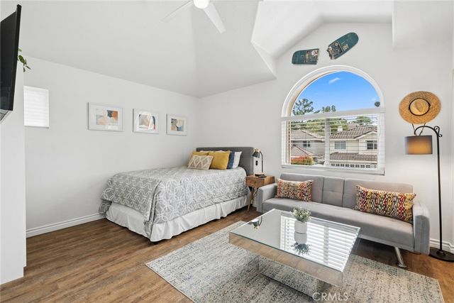 510 S Laureltree, Anaheim Hills, CA 92808