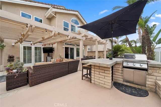 510 S Laureltree, Anaheim Hills, CA 92808