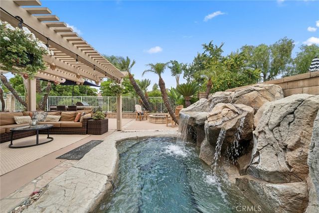 510 S Laureltree, Anaheim Hills, CA 92808