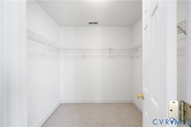 1403 4th Avenue Ext, Farmville, VA 23901