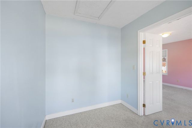 1403 4th Avenue Ext, Farmville, VA 23901