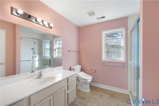 1403 4th Avenue Ext, Farmville, VA 23901