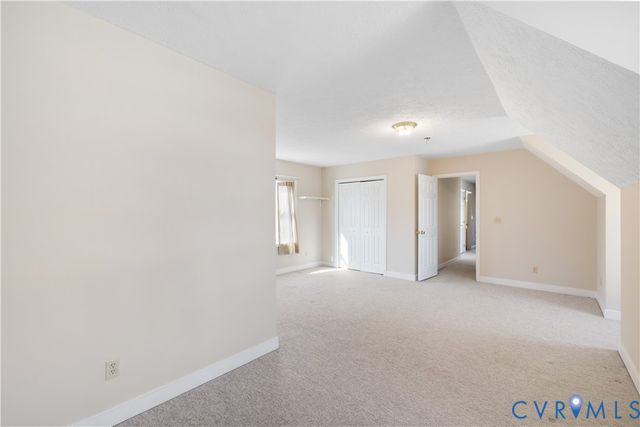 1403 4th Avenue Ext, Farmville, VA 23901