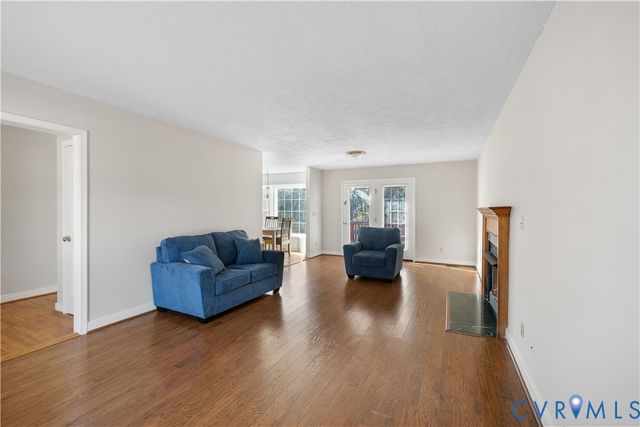 1403 4th Avenue Ext, Farmville, VA 23901