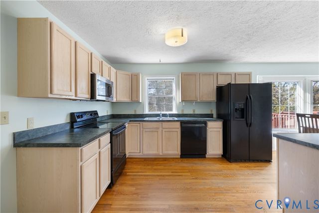 1403 4th Avenue Ext, Farmville, VA 23901