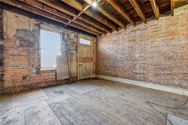 431 E Carson St, South Side, PA 15203