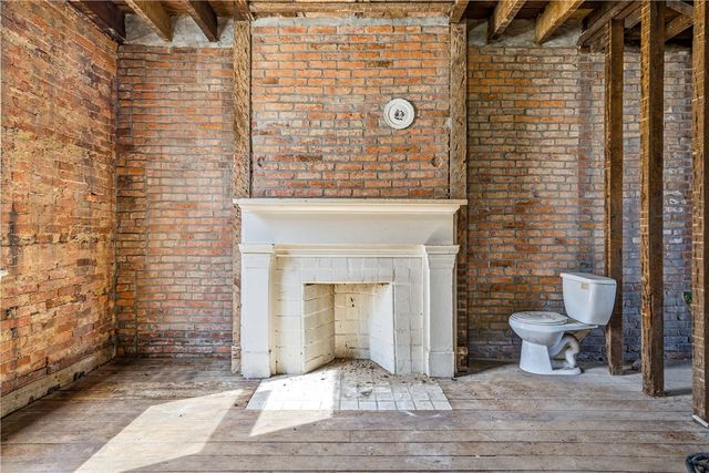 431 E Carson St, South Side, PA 15203