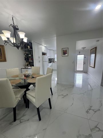 9330 Sunrise lakes 304, Sunrise, FL 33322