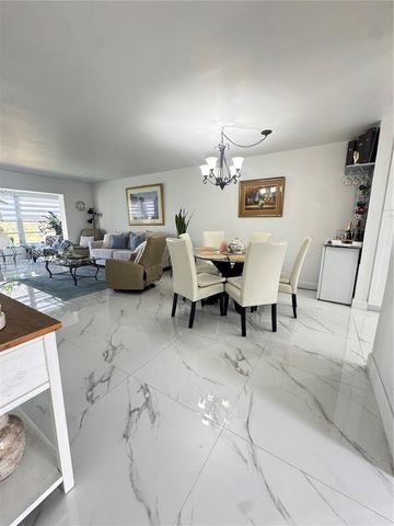 9330 Sunrise lakes 304, Sunrise, FL 33322