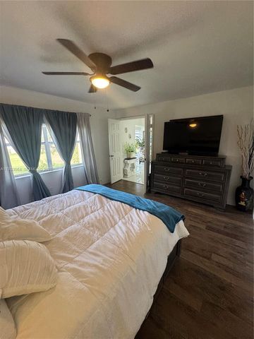 9330 Sunrise lakes 304, Sunrise, FL 33322