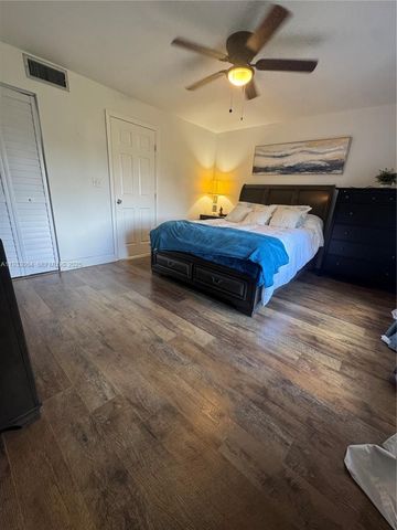 9330 Sunrise lakes 304, Sunrise, FL 33322