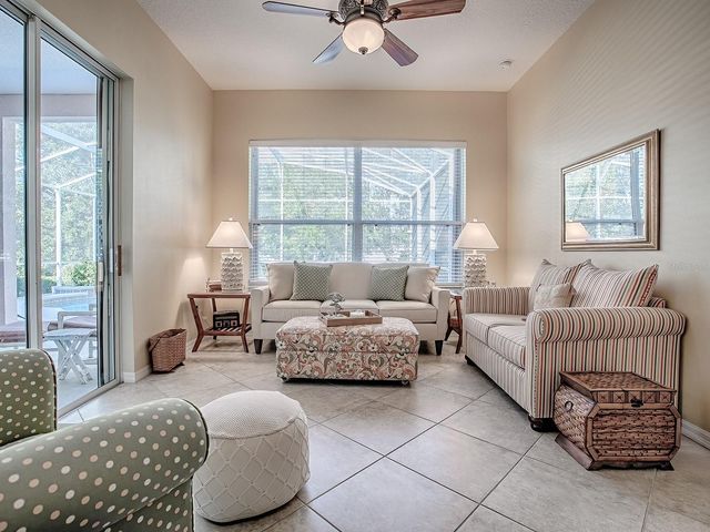 24018 ROBINWOOD STREET, Leesburg, FL 34748