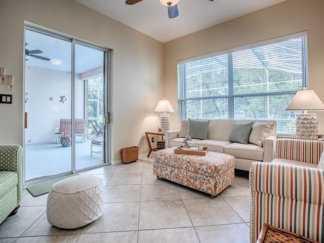 24018 ROBINWOOD STREET, Leesburg, FL 34748