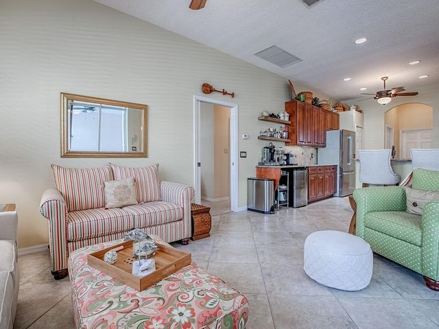 24018 ROBINWOOD STREET, Leesburg, FL 34748