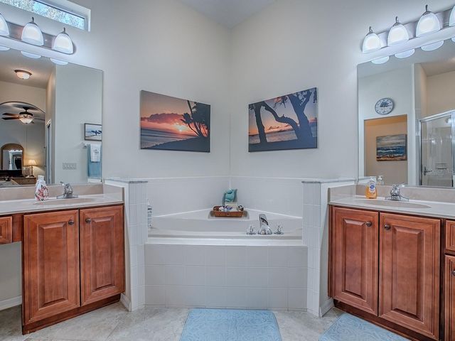 24018 ROBINWOOD STREET, Leesburg, FL 34748