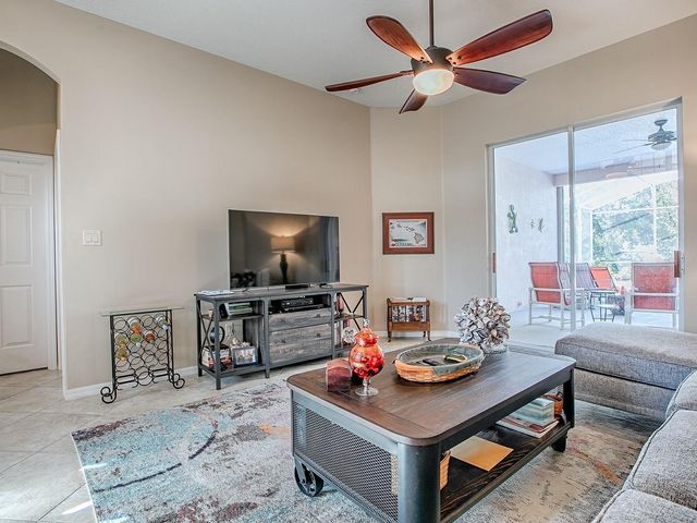 24018 ROBINWOOD STREET, Leesburg, FL 34748