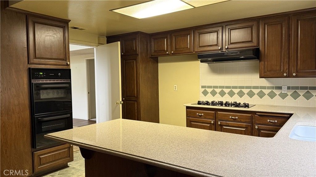 Image 12 of property listing at 1416 Calle Pajaros, San Dimas, CA 91773