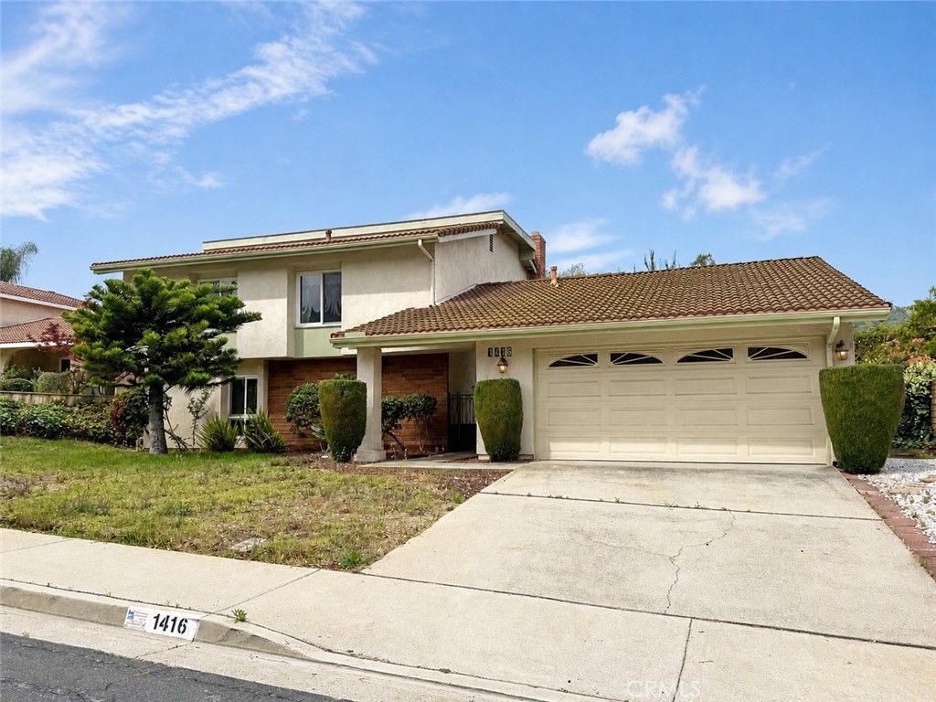 Image 3 of property listing at 1416 Calle Pajaros, San Dimas, CA 91773