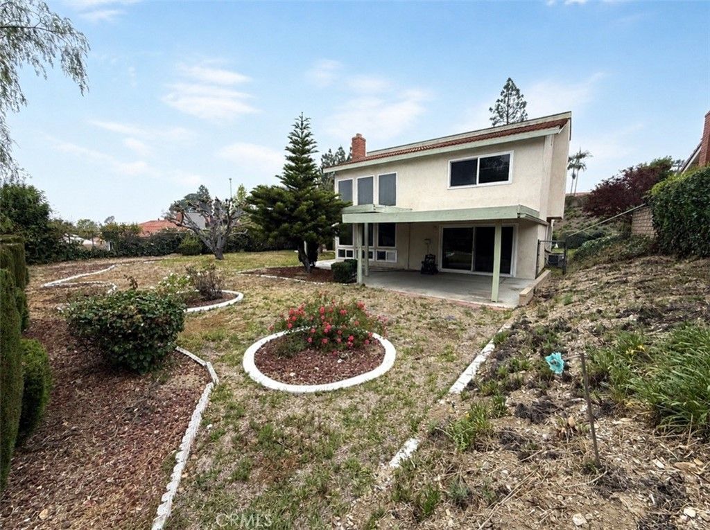 Image 4 of property listing at 1416 Calle Pajaros, San Dimas, CA 91773