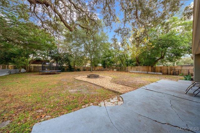 1161 N Van Nortwick Road, Lecanto, FL 34461