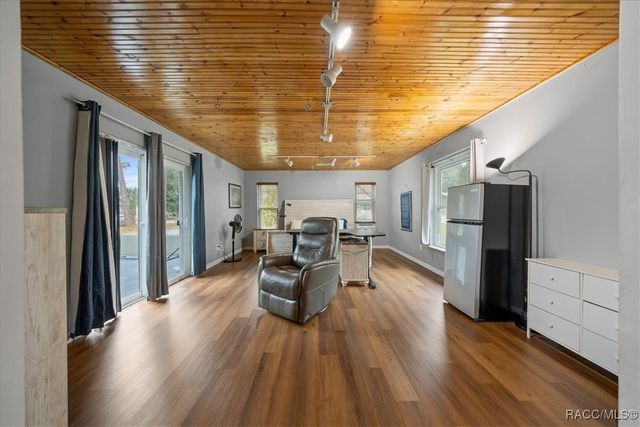 1161 N Van Nortwick Road, Lecanto, FL 34461