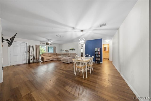 1161 N Van Nortwick Road, Lecanto, FL 34461