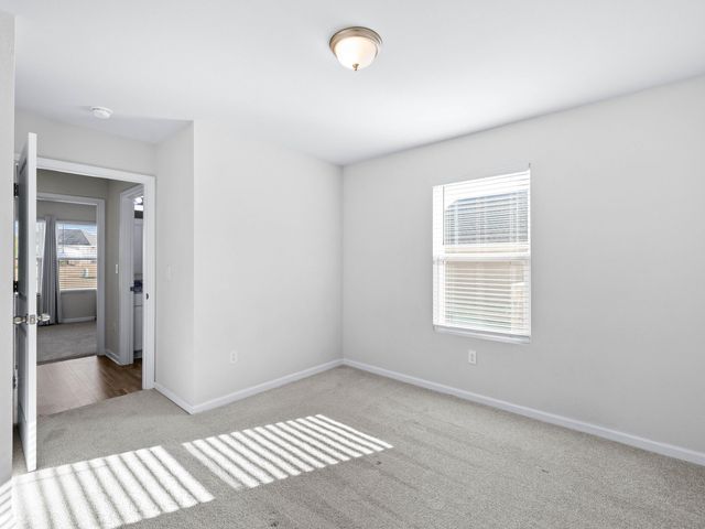 462 Whispering Creek Avenue, Freeport, FL 32439