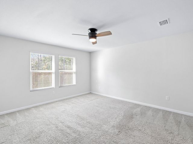 462 Whispering Creek Avenue, Freeport, FL 32439