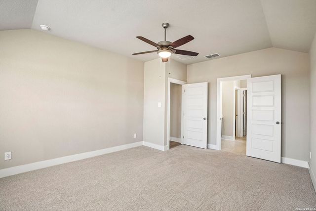 5428 Wrangler Way, Marion, TX 78124