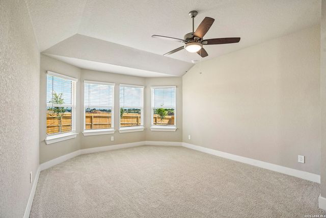5428 Wrangler Way, Marion, TX 78124