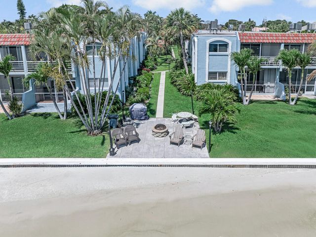 1430 S Lakeside Drive 22, Lake Worth Beach, FL 33460