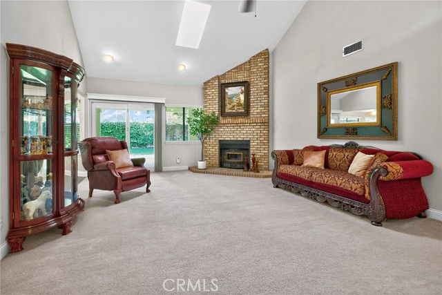 10130 N Heather Drive, Fresno, CA 93720